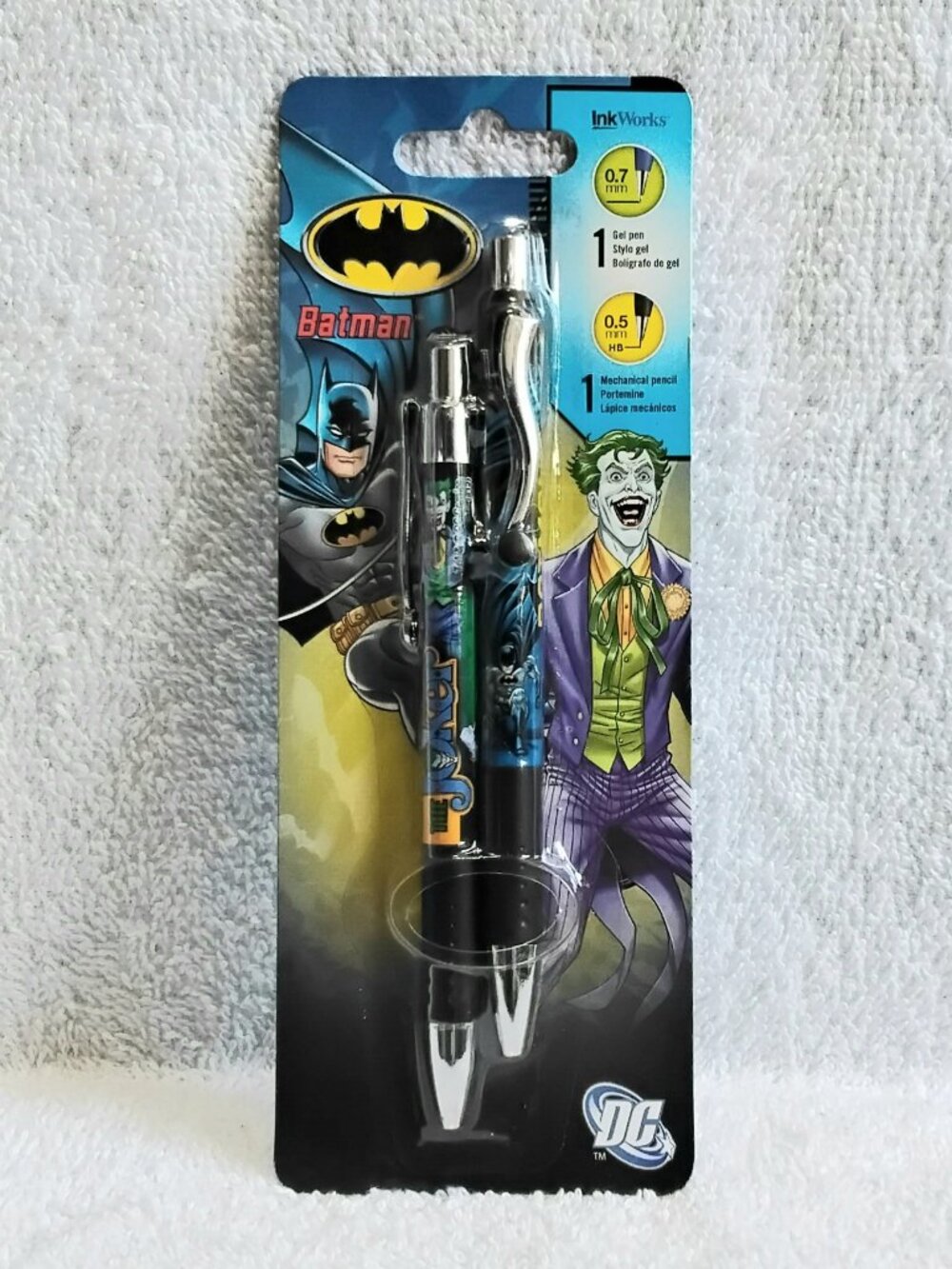 3/$30 Sealed Set of Batman 0.7 Gel Pen & 0.5 Mechanical Pencil by Ink Works!!